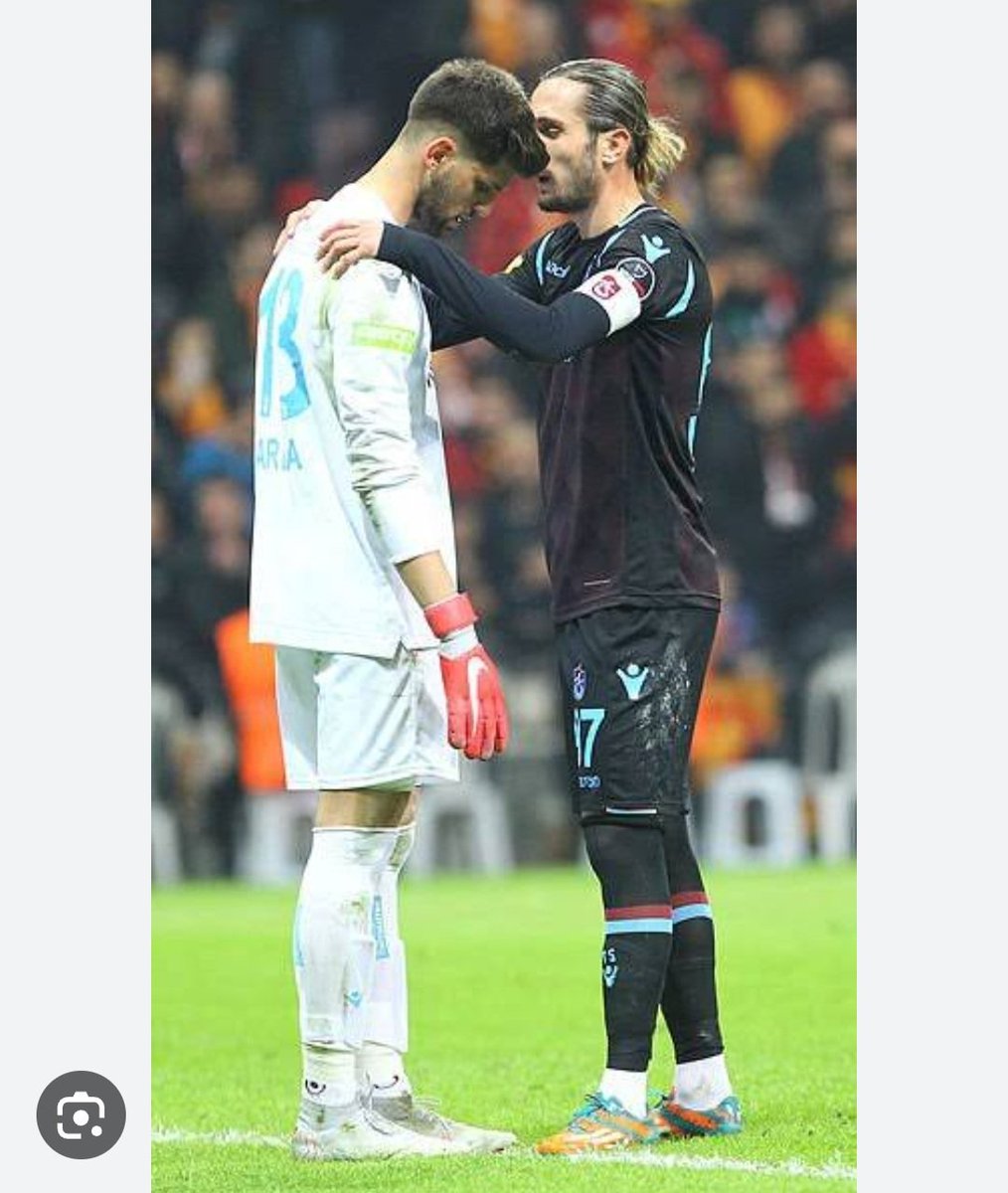 Şu fotoğrafa iyi bakın, Galatasaray karşısında Galatasaray stadında çoluk çocukla bile hakeme rağmen bugün ki kadar ezilmedik.