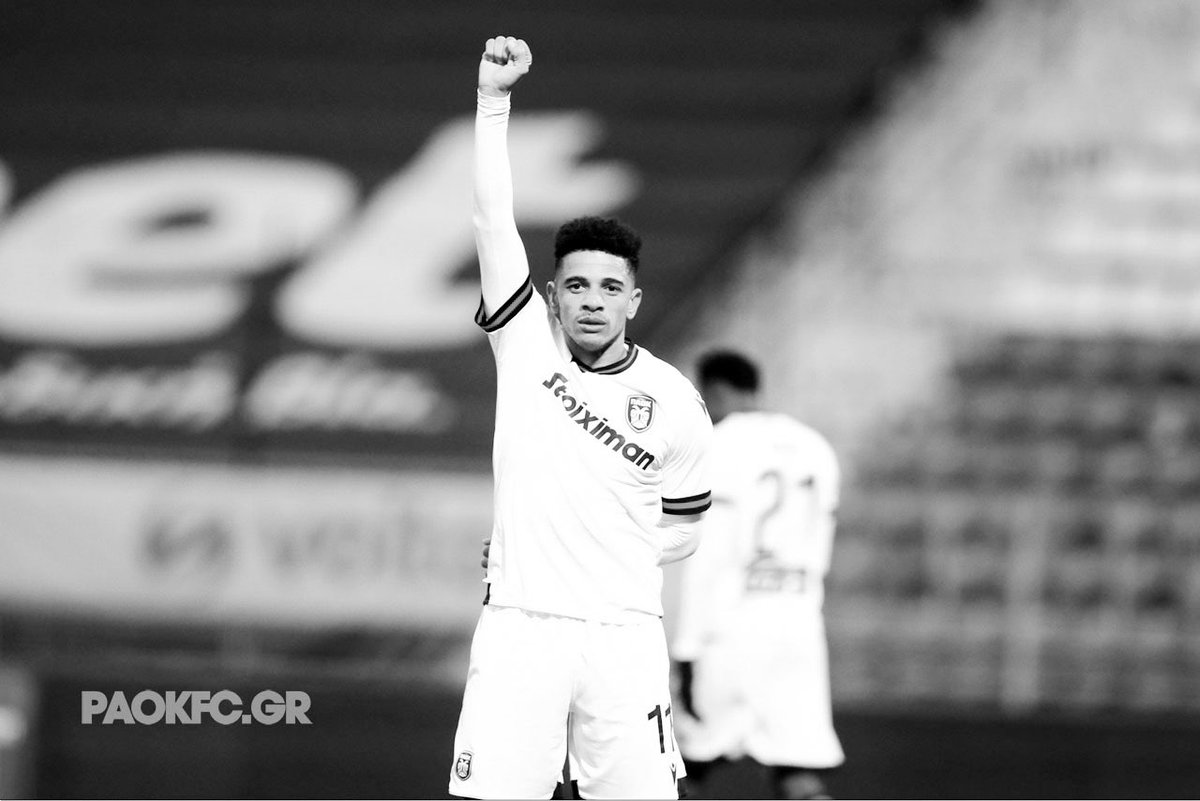 A gente vive se matando irmão, por quê? não me olhe assim, eu sou igual a você!.. ✊🏿✊🏿✊🏿