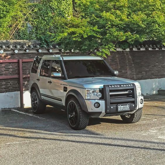 Fullthr4ttle's tweet photo. Love this Disco 3 build
#landrover #disco #discovery #disco3 #lr3 #discovery3 #landroverdiscovery #landroverdiscovery3 #cars #offroad #offroaders https://t.co/M7i5rkJy1H
