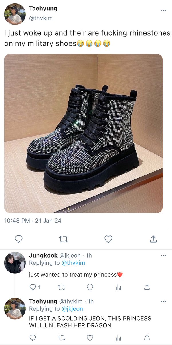 vkooksimp's tweet photo. #taekookau where Taehyung and Jungkook are inseparable even in the military-
#taekook https://t.co/5ioxDXM4vc