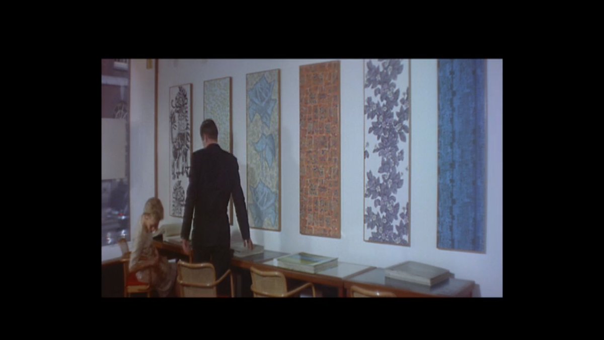 TalkingPicsTV's tweet photo. The curator of the BAIM COLLECTION, #RichardJeffs give is a brief history of the collection at 8:30pm followed by BETWEEN THOSE FOUR WALLS (1962) a short in interior design via wallpaper, its creation and manufacture with narration, pop-pickers, from #AlanFreeman on #TPTV https://t.co/jOb7iGK7cQ