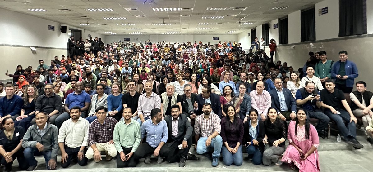 An absolutely electric atmosphere ⁦@civilhospamd⁩ as the #USIndiaBladderExstrophyCollaborative (USIBEC) surgical team completed evaluations of 160 children and now celebrate with a group photo and hundreds of selfies before 1 week of surgery begins tomorrow! ⁦