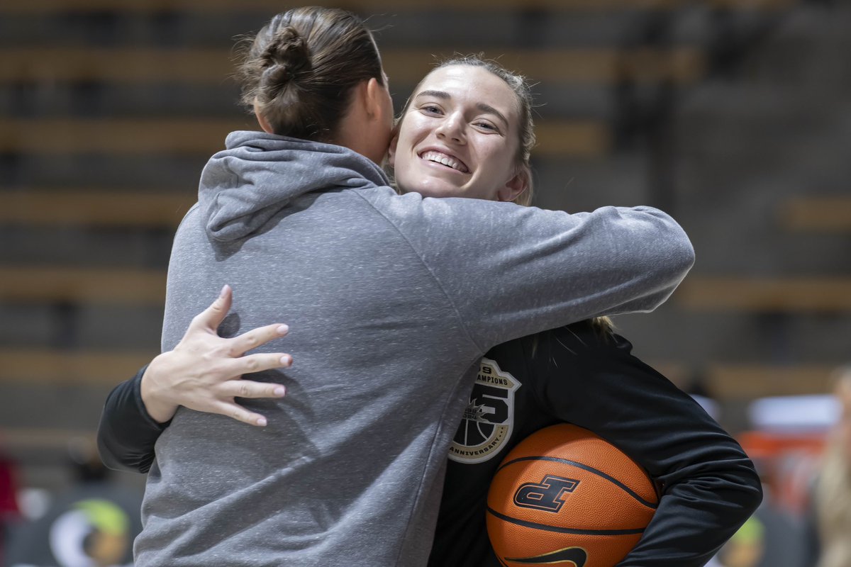 KrockPhoto's tweet photo. #4favs Pregame of Purdue WBB vs Indiana #purdue @PurdueWBB https://t.co/EO6zhXOOUT