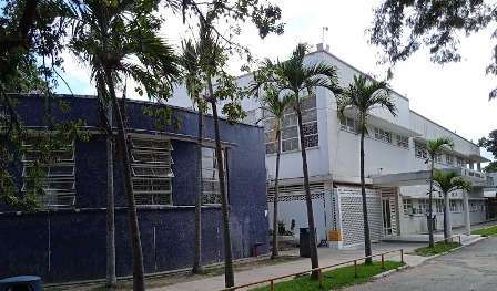 Edcruzideas's tweet photo. #arquitectura
Facultad de Medicina, Ciudad Universitaria de Caracas. Realizada por el arquitecto Carlos Raúl Villanueva; máximo representante de la arquitectura moderna en #Venezuela. Patrimonio Cultural de la Humanidad
#fundaayc #UCV #photography  #Caracas #artemoderno https://t.co/FLiobI4UwU