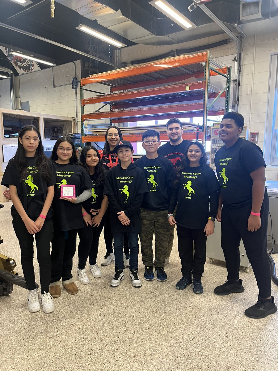 Mineola Fab Lab tweet media