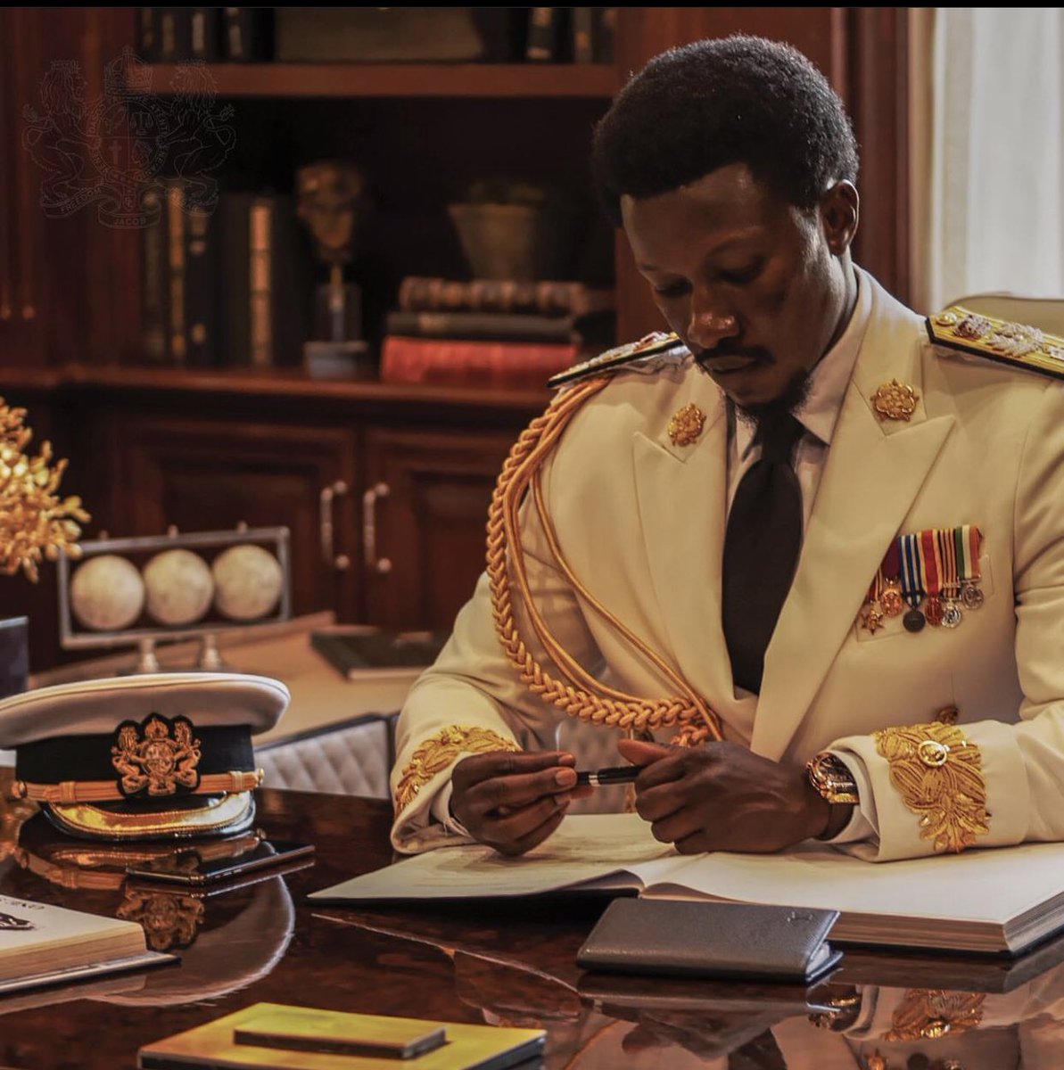 Iam_McSouL's tweet photo. History tells us that powerful people are from powerful places, but history was wrong. Powerful people make powerful places. 

Nana Kwame Bediako is here to make Ghana a powerful State. 

#TheNewForce #NKBforPresident 
_______
Fatima | Thieves | Dennis Odoi https://t.co/1kgUyOHZEF
