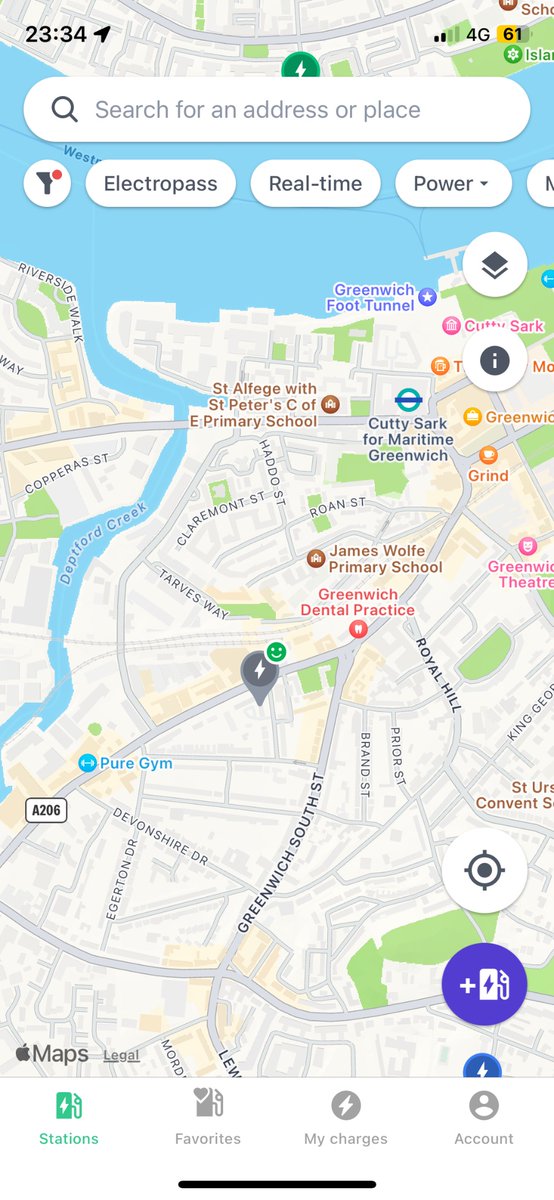 #EV chargers in Clapham vs <a href="/Royal_Greenwich/">Royal Borough of Greenwich</a> 

Another #RoyalMessGreenwich brought to you by our useless council