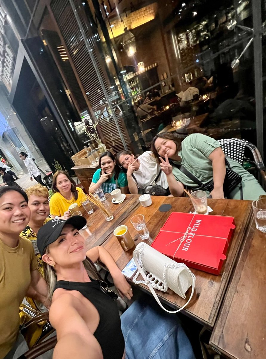 Gholicsglobal's tweet photo. We are staying SOLID because YOU are the FOUNDATION.
Happy Birthday, Queen @glaizaredux!
WE MISS YOU!❤️ https://t.co/A19SWRXz47