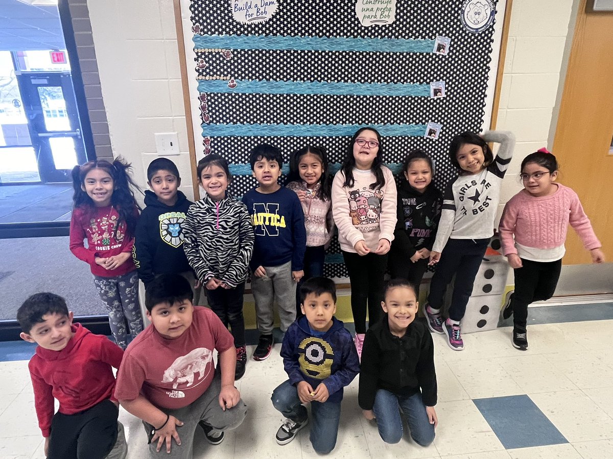 Army Trail Elementary tweet media