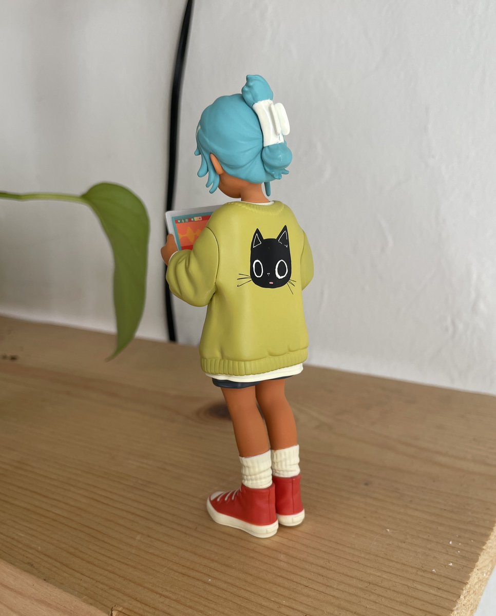 「fun fact Frankie's sweater here is based」|Libbyのイラスト