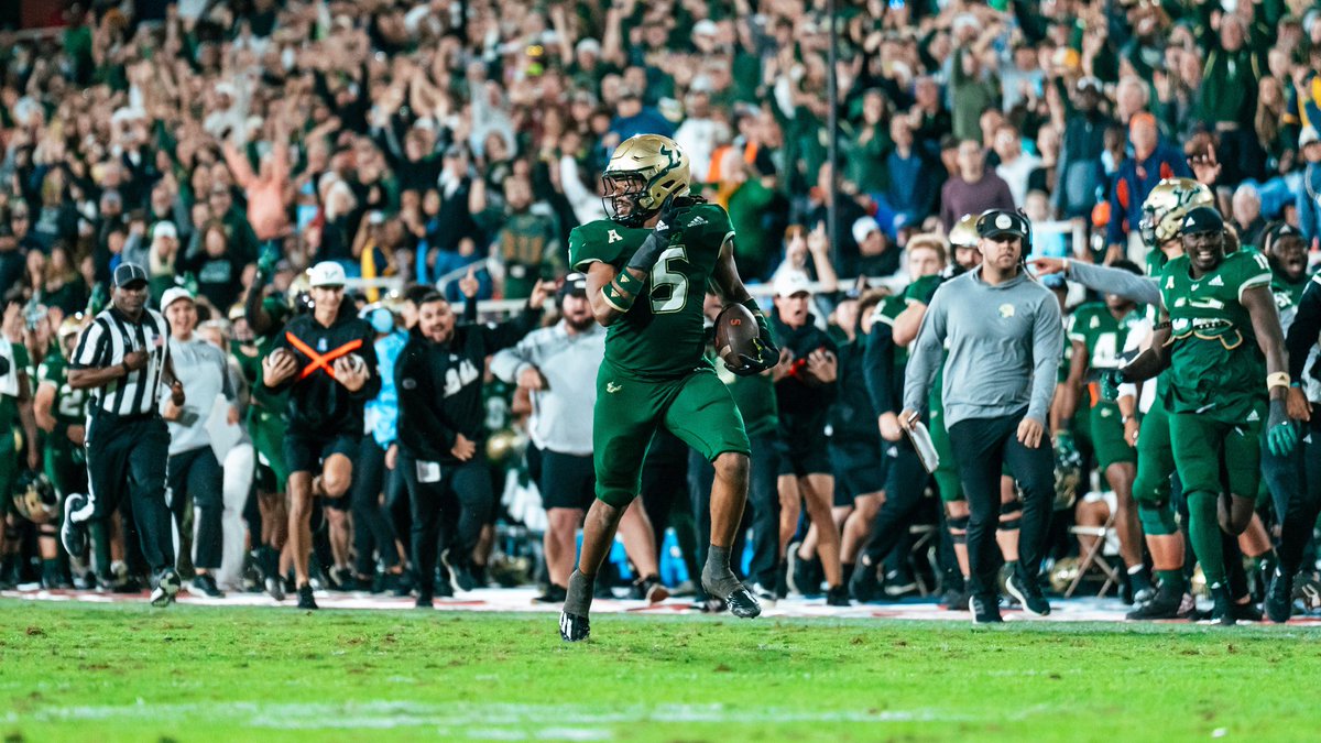 USF Football tweet media