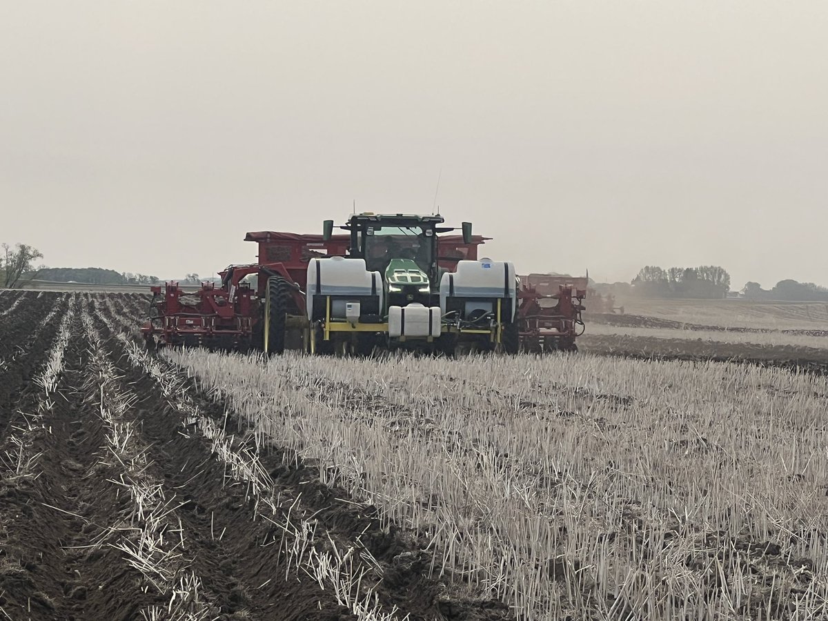 Under the hill farms is looking for 2 more team members for full time position we offer competitive wages and room for advancement. Must have a valid class 5 license. 
If interested contact Chad at 204-526-7331 chaduthf@gmail.com