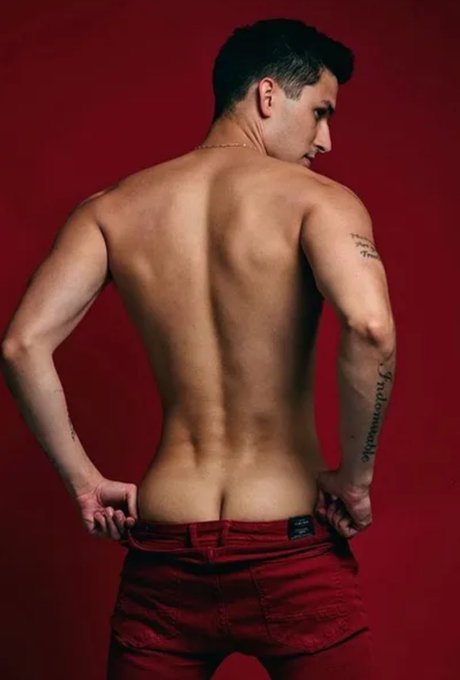 I watched, I came, I voted for @KaneFoxxx for the #GayVNAwards @GAYVN https://t.co/9j2vhQI6BJ ❤️ https://t<a class="tags" href="/tag/kanefoxxx">@kanefoxxx</a><a href="/tag/gayvnawards"class="tags"><span>#gayvnawards</span></a>