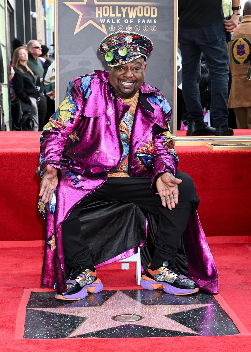 GC putting some P Funk on the Hollywood Walk of Fame
<a href="/george_clinton/">George Clinton</a> <a href="/overvision/">Overton Loyd</a>