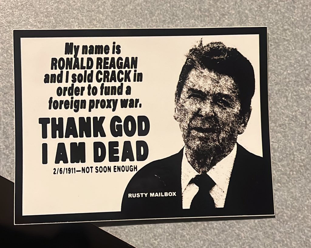 SilentTrees's tweet image. One of my favorite stickers