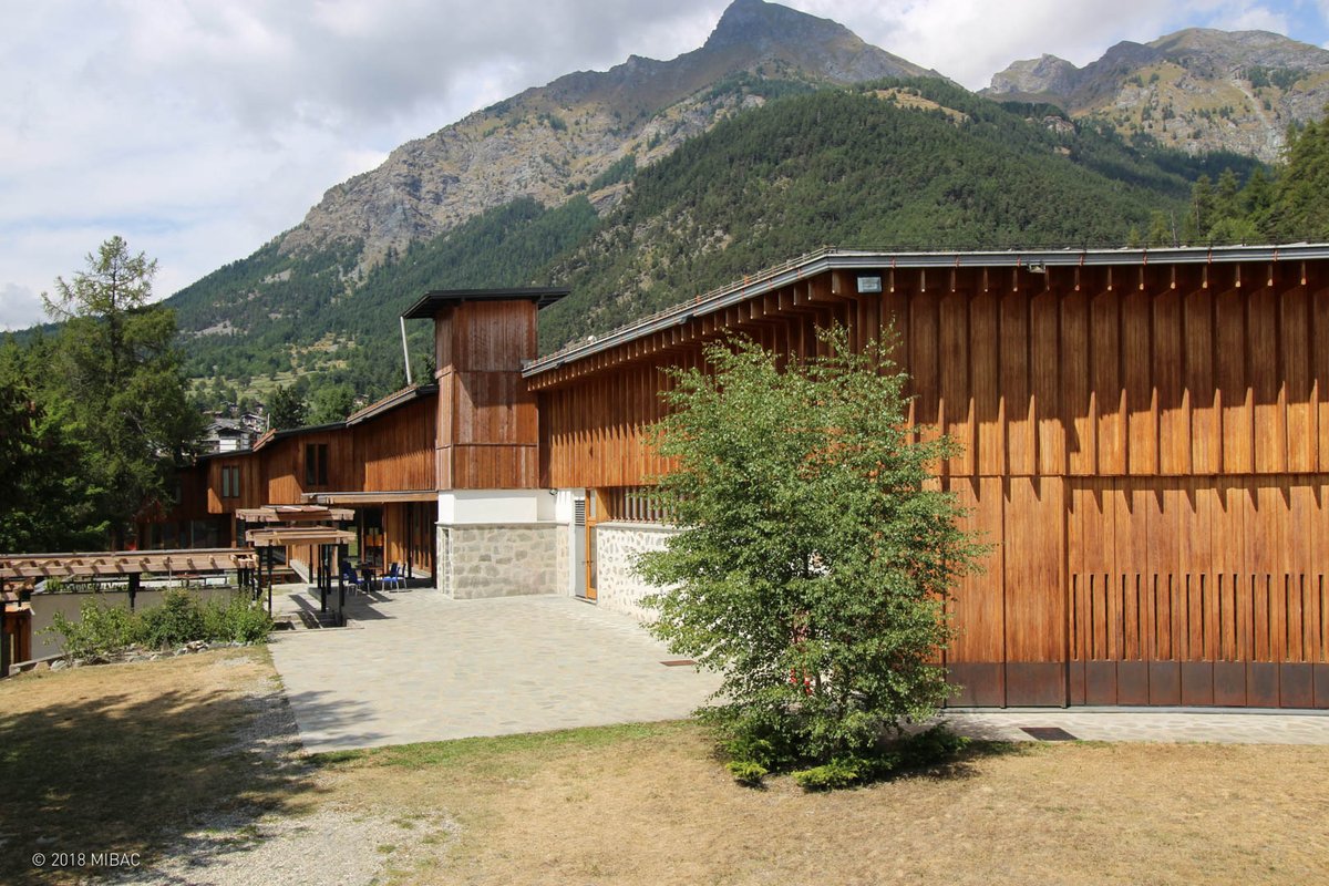 Colonia Olivetti di Brusson
Claudio Conte, Leonardo Fiori
1955-1963.

şuradan; facebook.com/lorenzobagnoli…