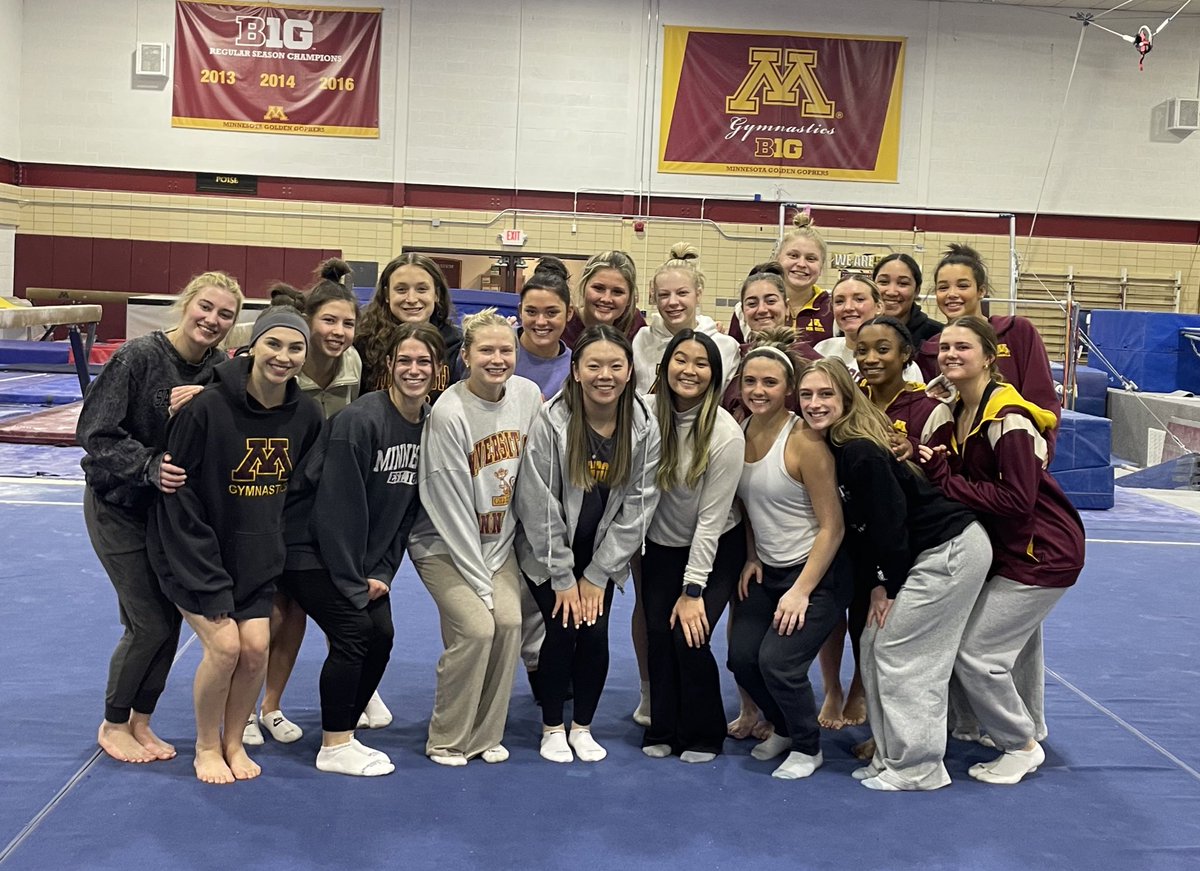 Thank you to alums Ivy Lu and Tiarre Sales for speaking to the team at practice today! #Team50 x #TogetherWeRise