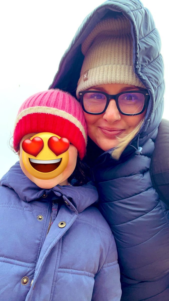 Windy walk at the Bay. A lovely Sunday stroll blowing out the cobwebs 🕸️ 

❤️