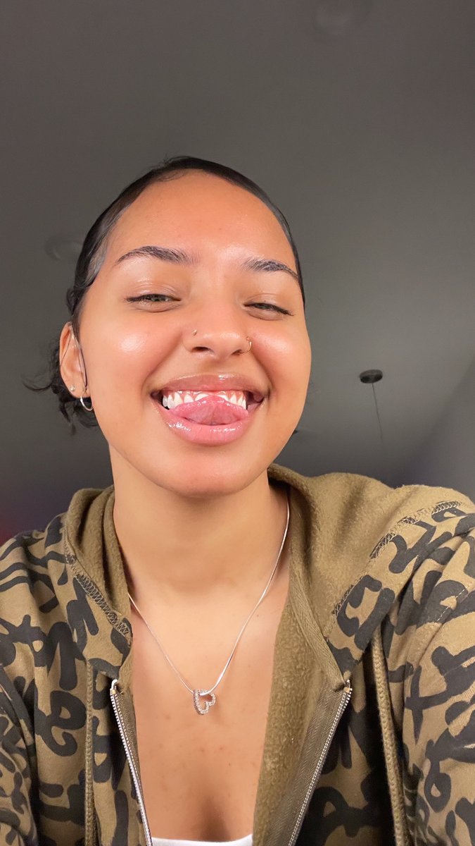 skinobeannn's tweet photo. https://t.co/RLwQBbmD0S