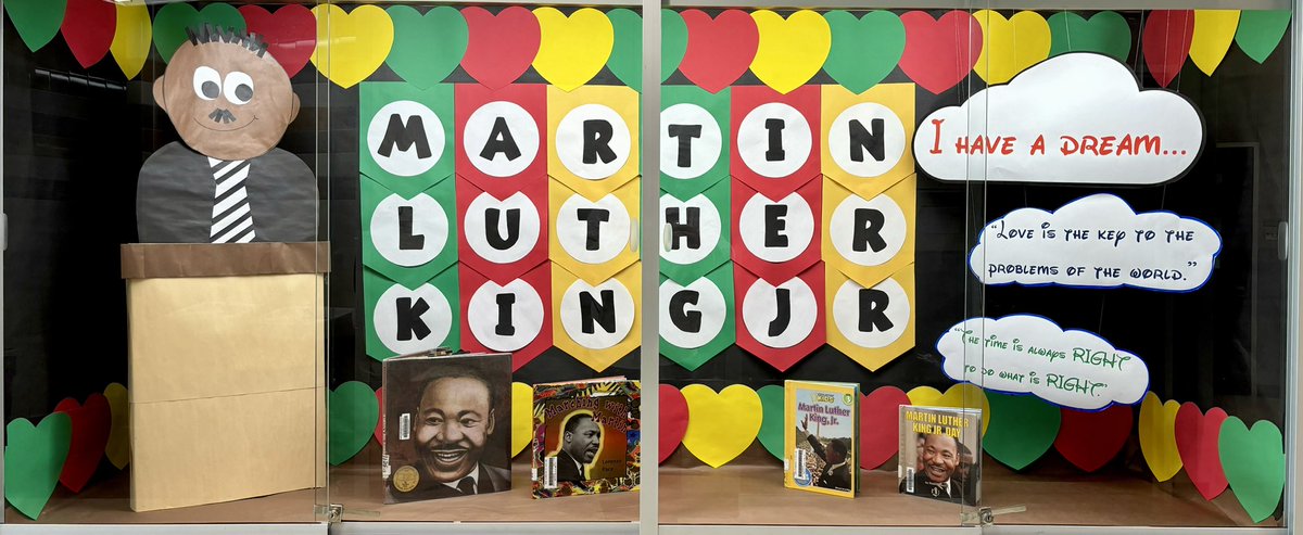 We 💙 our MLK display @CyFairISD #BanePRIDE #CFISDspirit
#MLKDay2024 #LatePost