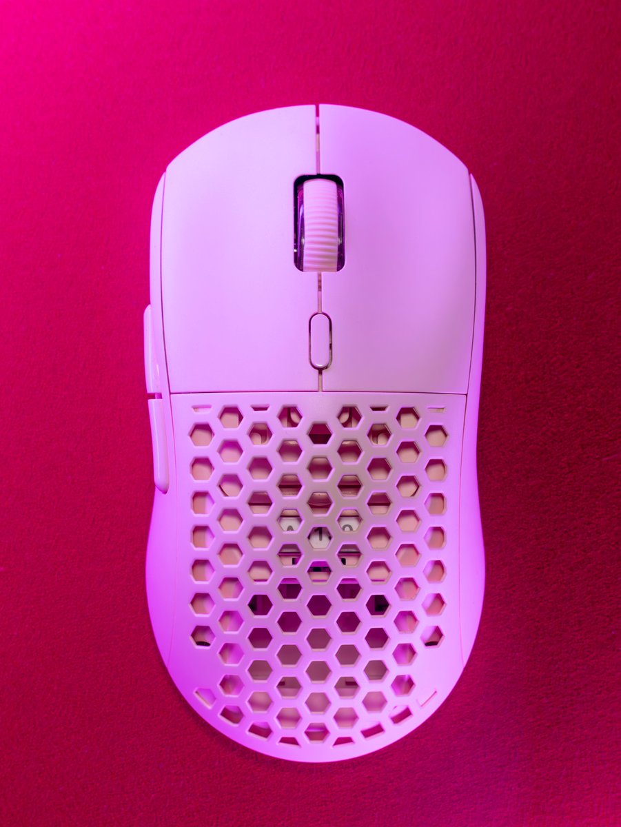 Sinisgalli_'s tweet photo. ALGUÉM AI TA PRECISANDO DE UM MOUSE NOVO ?!?!
Bora de sorteio do melhor mouse custo x beneficio do mercado, o ajazz AJ199
                                                 * REGRAS *
* Me seguir aqui no X
* Retweetar esse post  ( em modo publico )
* Marcas duas pessoas no post
* Curtir essa publicação 
Sorteio dia 10/02/2024 ( frete por minha conta )