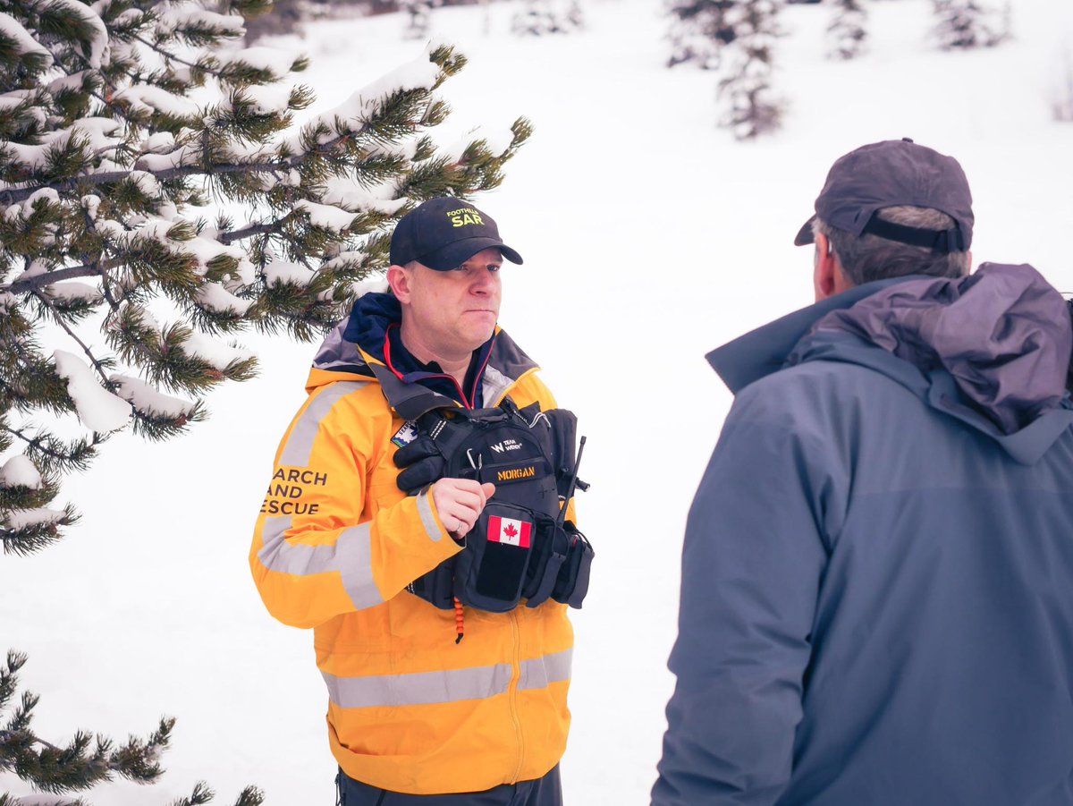FSAR was proud to join Alberta Parks for Winter Safety Day at Burstall Pass yesterday, in beautiful Kananaskis country. Thank you everyone who attended, and for taking the time to learn about proper winter equipment. We look forward to next year's event!