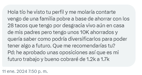 dinerosinfiltro's tweet photo. ¿La MEJOR inversión que existe? 

Muchos me escribís por MD preguntando sobre cómo empezar a invertir, que tenéis 0 idea y no sabéis si quiera por donde empezar.

Os voy a explicar lo que es para MI, la mejor inversión que hay.

Aclarar, cuando digo la mejor inversión, no digo la que más rentabilidad da, me refiero a la mejor inversión relación rentabilidad/riesgo/tiempo invertido:

📈Rentabilidad: A largo plazo, se obtiene MUY buena rentabilidad.
📉Riesgo: A largo plazo, el riesgo es MÍNIMO. 
⌛Tiempo invertido: No requiere de estar constantemente analizando, de hecho, no requiere más de 2 horas al inicio para configurarlo, y después olvidarte por 20 años.

Sí, hablo de los fondos indexados.

Voy a explicar TODO de forma detallada para que siguiendo los pasos puedas hacerlo tu mismo (incluso con 0 conocimiento sobre el tema). 

Puede asustar si no sabes cómo empezar, pero te aseguro que una vez lo has hecho, es una TONTERÍA de lo fácil que es. 

Así que el hilo va a ser largo. Pero si no tienes ni idea de cómo empezar, este es tu hilo

⬇️⬇️⬇️