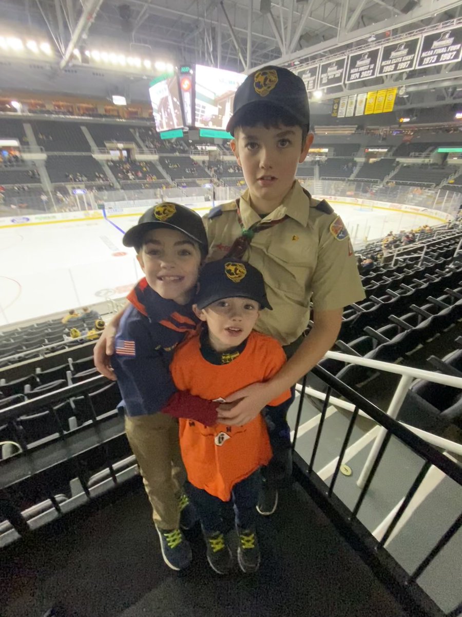 RhodyJill's tweet photo. Let’s go P-Bruins! @AHLBruins @RILottery #BigWinner https://t.co/B0KCbK1onY