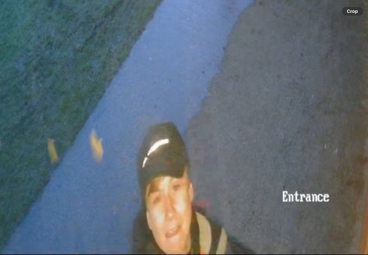 Some horrible little 🐀🐀🐀 been ragging a bike around the pitch <a href="/maghullfc/">Maghull Football Club</a> today 🤬🤬🤬
This little 🔔🔚 tried to smash the CCTV camera. Police are aware, anyone knows or recognises him please let the club know.