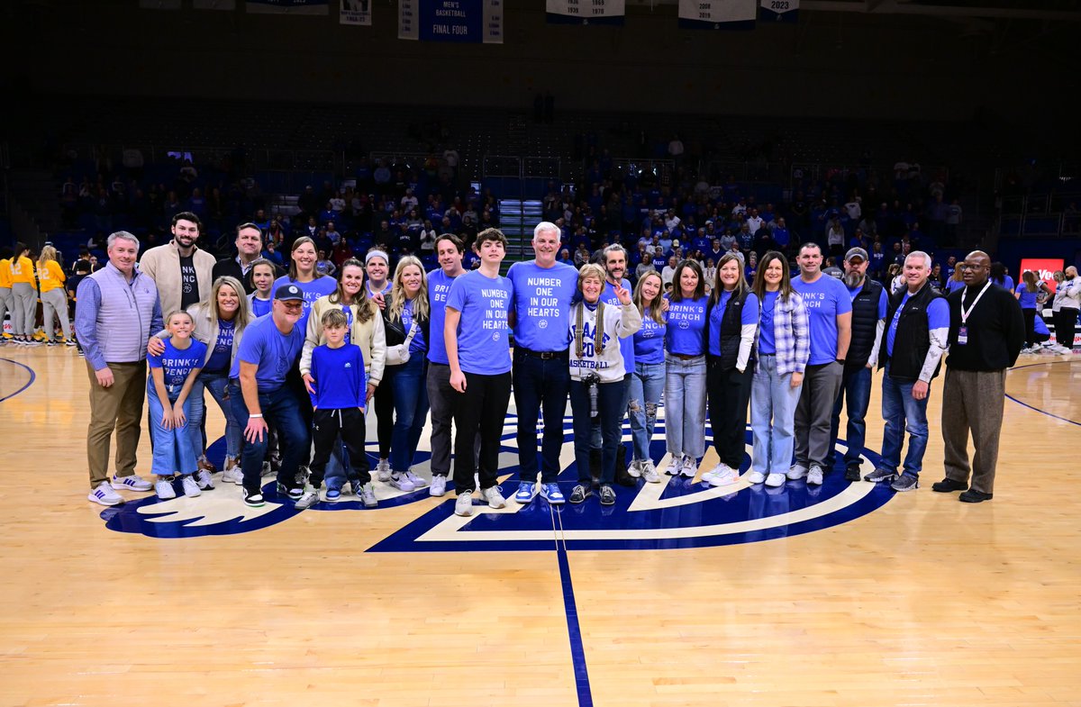 We are so proud to honor the family, friends and supports of former Bulldog Lisa Brinkmeyer VanDeventer as recipients of the 𝐌𝐕𝐂 𝐌𝐨𝐬𝐭 𝐂𝐨𝐮𝐫𝐚𝐠𝐞𝐨𝐮𝐬 𝐀𝐰𝐚𝐫𝐝 ‼️ 𝐁𝐫𝐢𝐧𝐤'𝐬 𝐁𝐞𝐧𝐜𝐡, your love and support is astounding. Thank you 💙 #BeBlue | #DSMHometownTeam