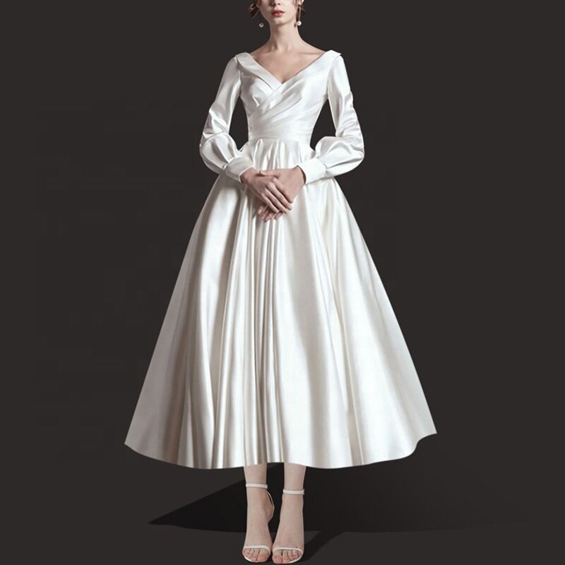 fashionbyteresa's tweet photo. Drape yourself in the timeless elegance of our white satin dress. For those who embody grace with every step. #fbt #FashionByTeresa #SatinElegance #ClassicCharm https://t.co/h1S4SoZpbf