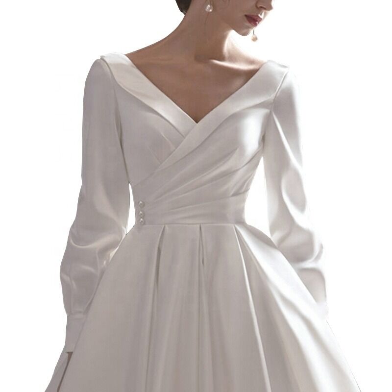 fashionbyteresa's tweet photo. Drape yourself in the timeless elegance of our white satin dress. For those who embody grace with every step. #fbt #FashionByTeresa #SatinElegance #ClassicCharm https://t.co/h1S4SoZpbf