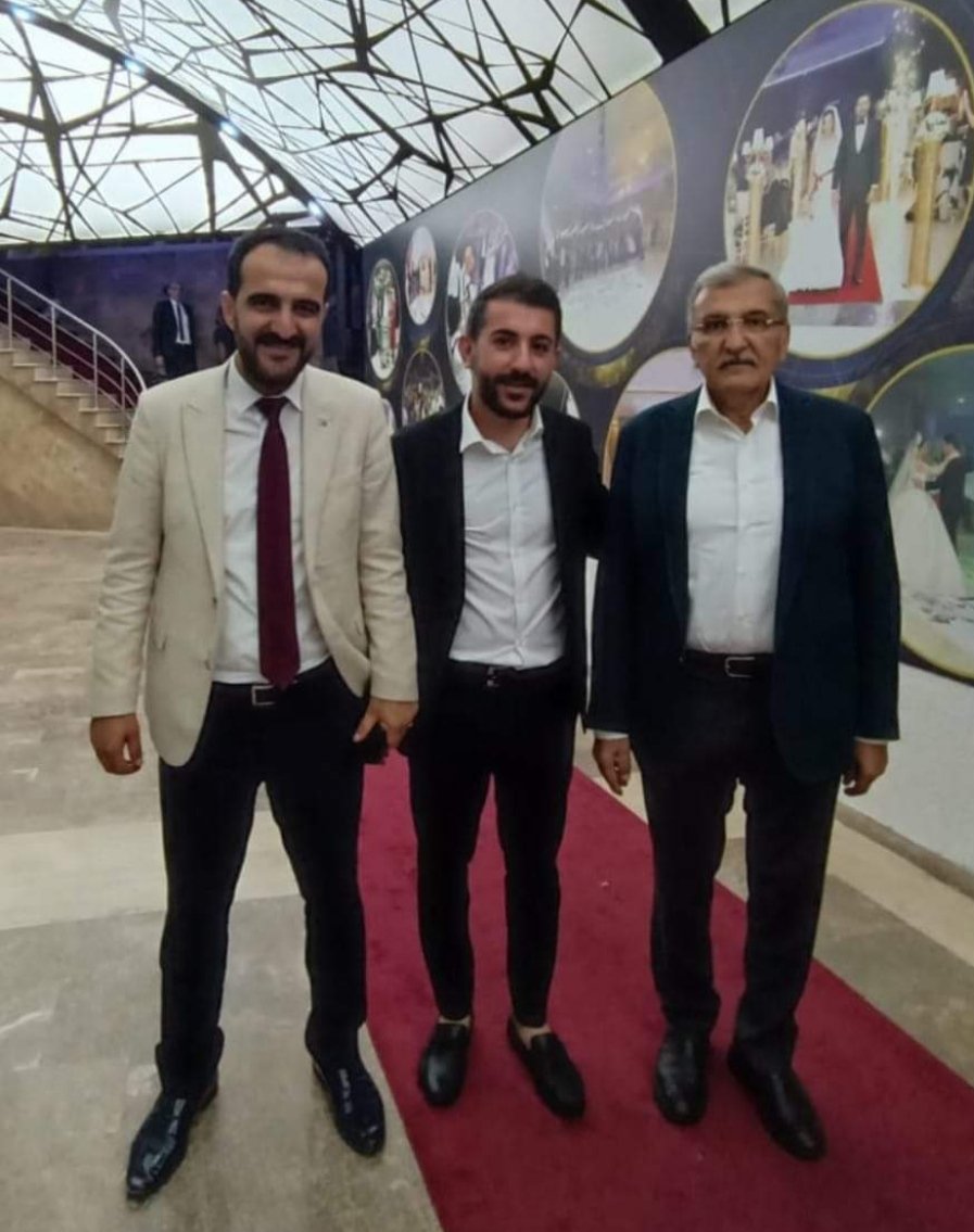 Ak parti İstanbul @beykozbelediyesi başkanı sayın <a href="/murataydintr/">Murat Aydın 🇹🇷</a> beye yerel seçimlerde başarılar diliyoruz...