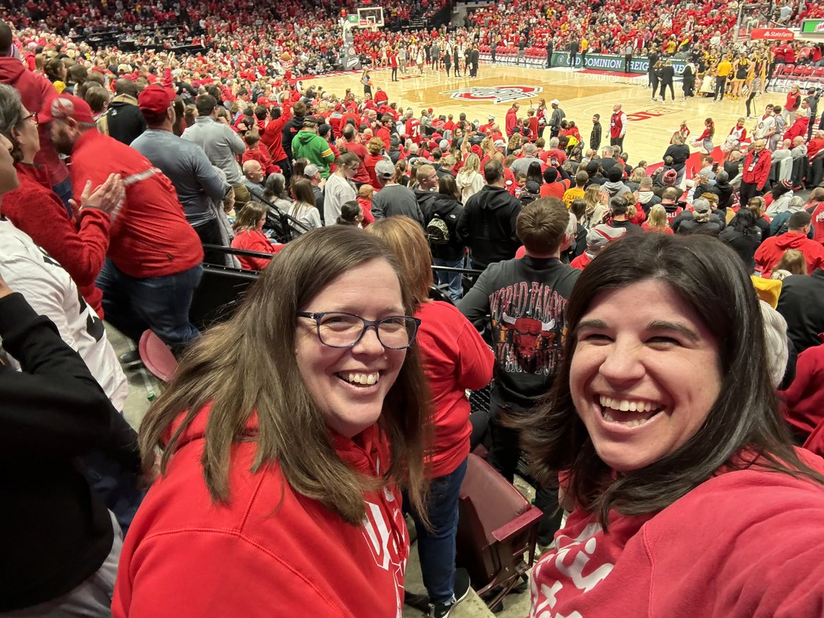 JessicaHurtt's tweet photo. Record, sellout crowd ✔️
OT win for @OhioStateWBB ✔️
Best game I’ve been to and probably will ever witness in person ✔️
Court storm for a WOMEN’S game 🤯✔️
And a whole abundance of fun ✔️ https://t.co/bzYGs0NAGi