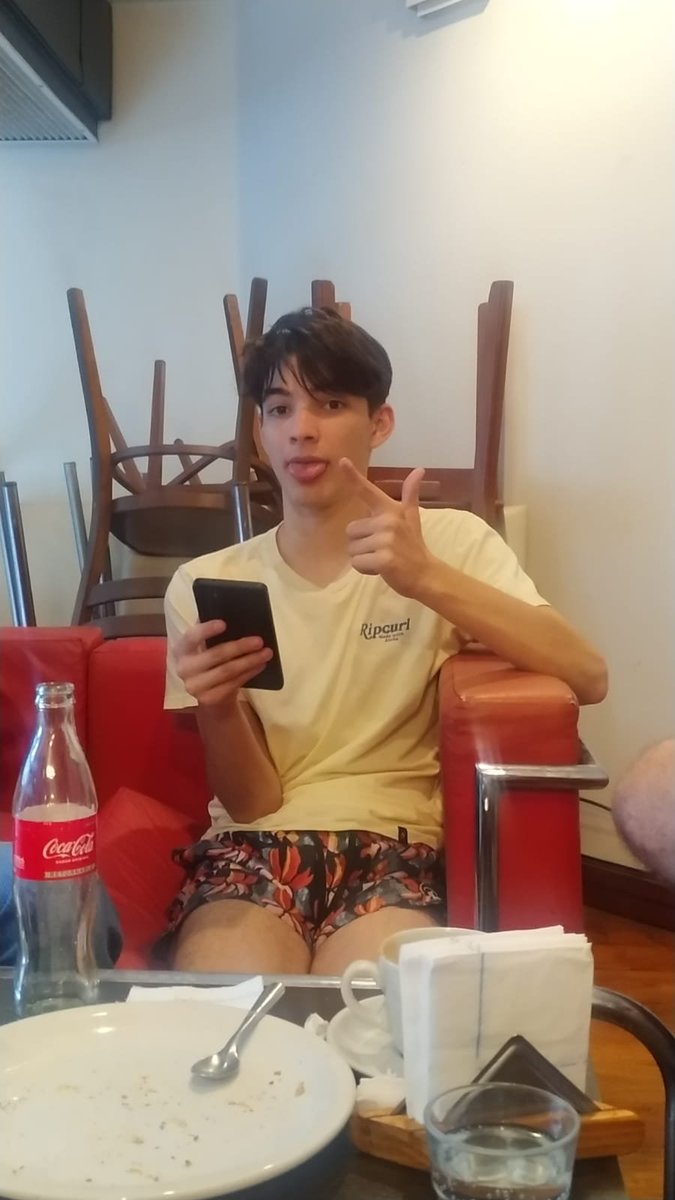 PokemonVGCArg's tweet photo. Hoy tuvimos un nuevo Premier Challenge en la ciudad de Rosario 🇦🇷
-Nuestro ganador fue @Lagartouxd 🫶

Felicitaciones a los chicos que estuvieron participando!!

(Y de paso aprovechan para juntarse a ver el regional de Charlotte) ❗️❗️

#Pokemon #PlayPokemon https://t.co/OzORAkBqC3