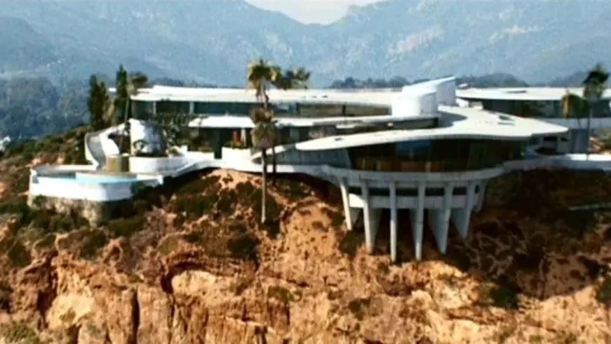 my old house in malibu that i grew up in with my dad and pep