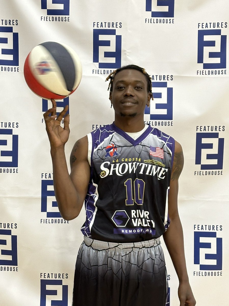 laxshowtime's tweet photo. La Crosse Showtime had 4 starters in double figures in Saturday afternoon’s win over the visiting Chicago Rebels. Led by Justin Mayfield (left) with 26pts including 7 three pointers, all in the first half, followed by Tray Taylor (Middle) and Rob Powell (Right) with 25pts each. https://t.co/rkht3mbSxo
