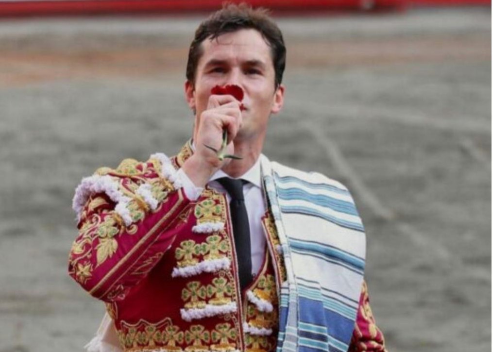 Programa 19 Enero 2024 DANIEL LUQUE Triunfador de Manizales - Resumen de... youtu.be/9ZQ3TFgjiRE?si… a través de <a href="/YouTube/">YouTube</a>