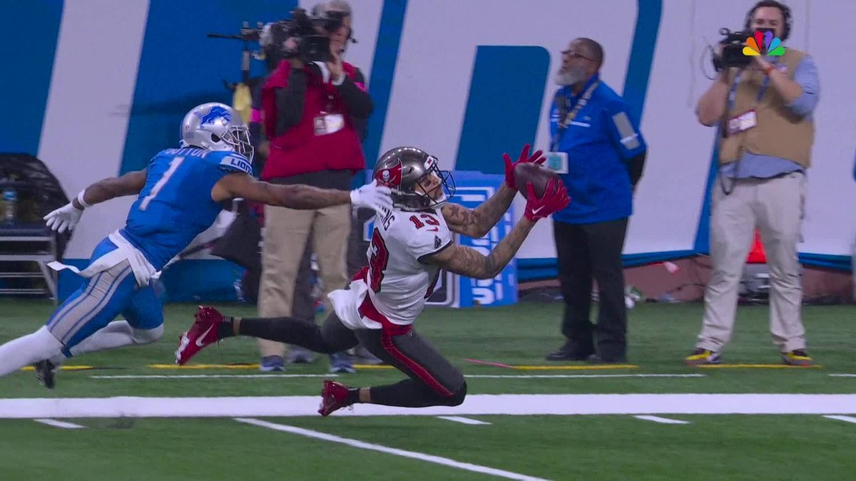 Classic <a href="/MikeEvans13_/">Mike Evans</a>. #NFLPlayoffs