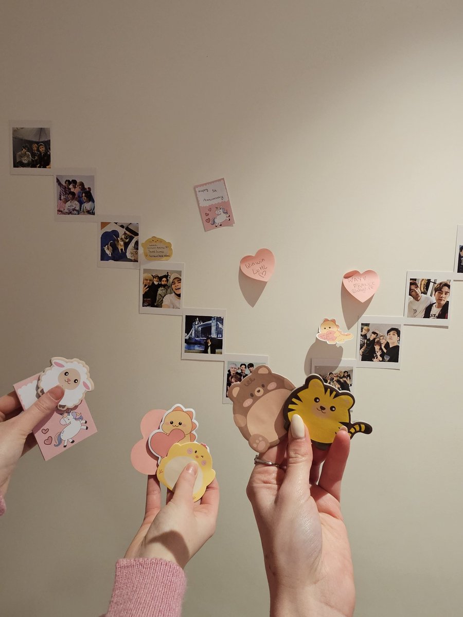 Merci à toutes les personnes qui sont venues au fancafe ce week-end ! C'était super cool de pouvoir vous rencontrer et pour certain.e.s de se revoir 🫶

Également un énorme merci à <a href="/kpopisfcoolkids/">Kick Café</a> de nous avoir laissé organiser l'événement dans leur café ! ( Et d'avoir supporté