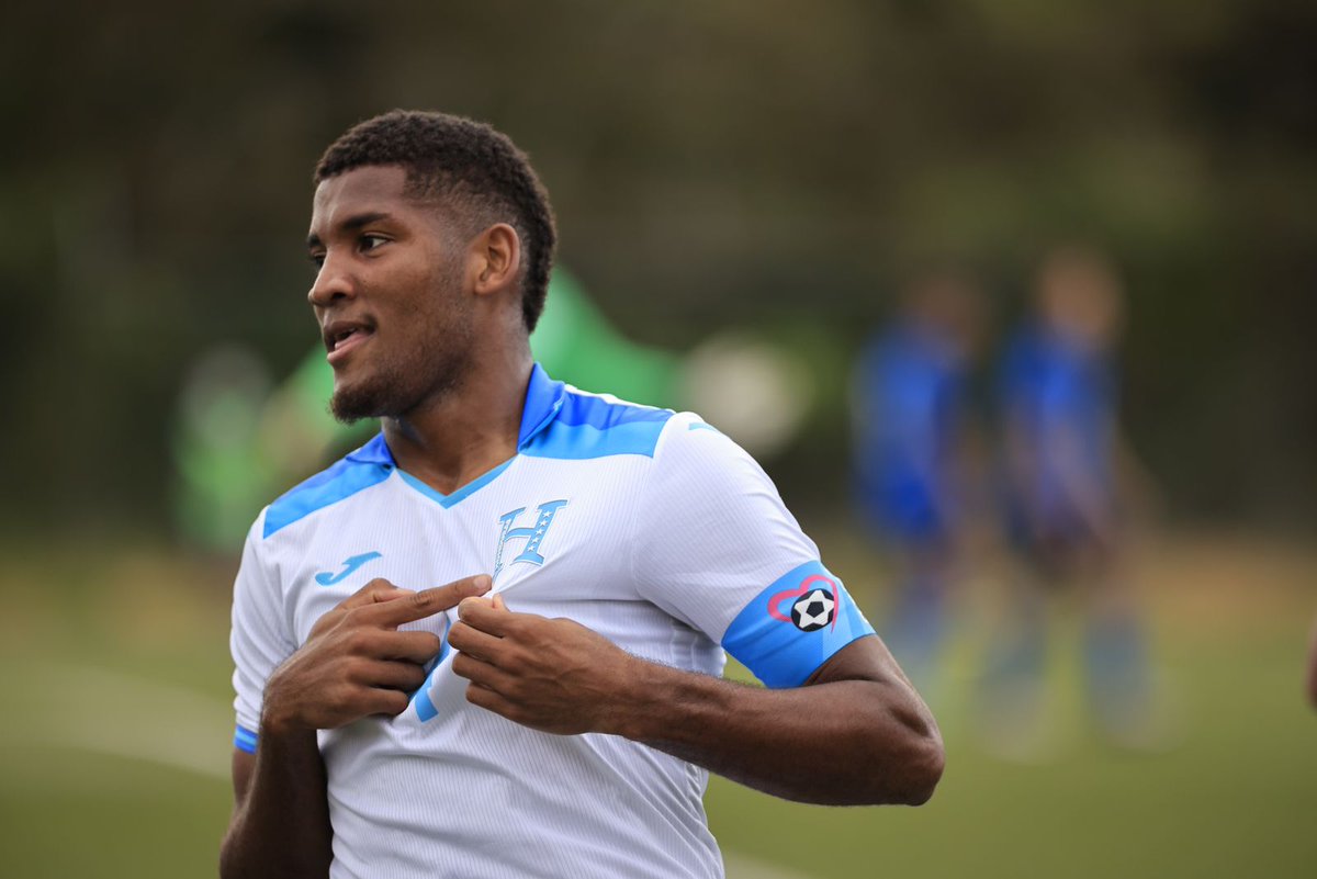 LaHSomosTodos's tweet photo. ⚽️GOL GOL GOL DE #HONDURAS🇭🇳

👤 Anfronit Tatum

Min' 12

#Honduras 2-0 #ElSalvador 

⚽️Torneo #Forward #FIFA #UNCAF 

#VamosHonduras #UNIDOSXLAH https://t.co/LVjiHuvvIX