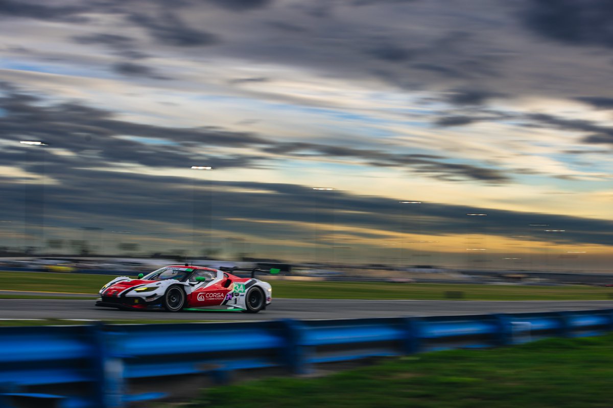Ferrari Races tweet media