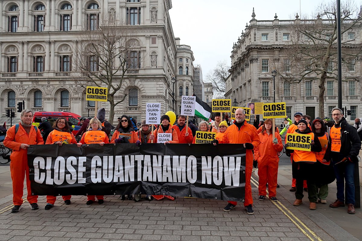 GuantanamoAndy's tweet image. A few photos I took of the excellent march and rally for the closure of #Guantanamo in central London yesterday - from Parliament, up Whitehall, via 10 Downing St to Trafalgar Sq, where there were speeches. Videos to follow. More here: facebook.com/andyworthingto…