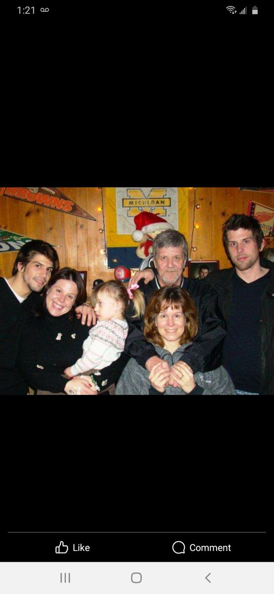 realMattAnthony's tweet image. January 21st, 2012. Exactly 12 years ago my father Mark passed away. He was a Michigan graduate and an avid Lions fan. It's only fitting Detroit wins this game today! Can I get a Like and an Amen? 🙏 @maxknowall