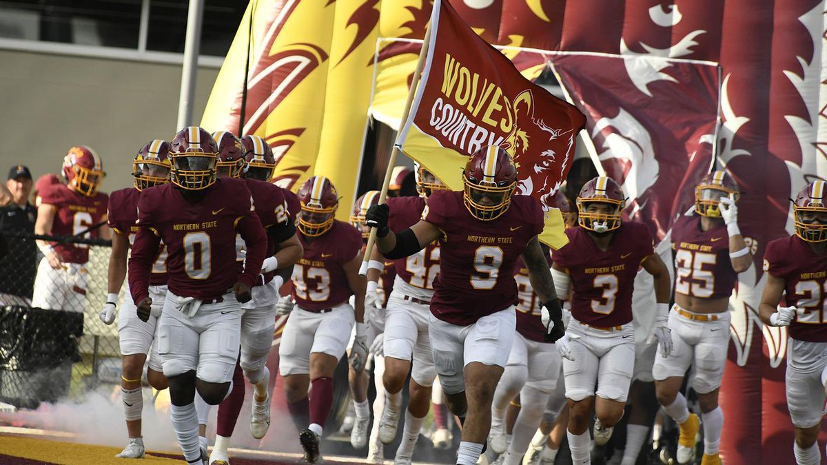 After a great visit i’m truly blessed to receive my 7th offer to play football at Northern State University! @MHDspudFootball @NSUWolves_FB