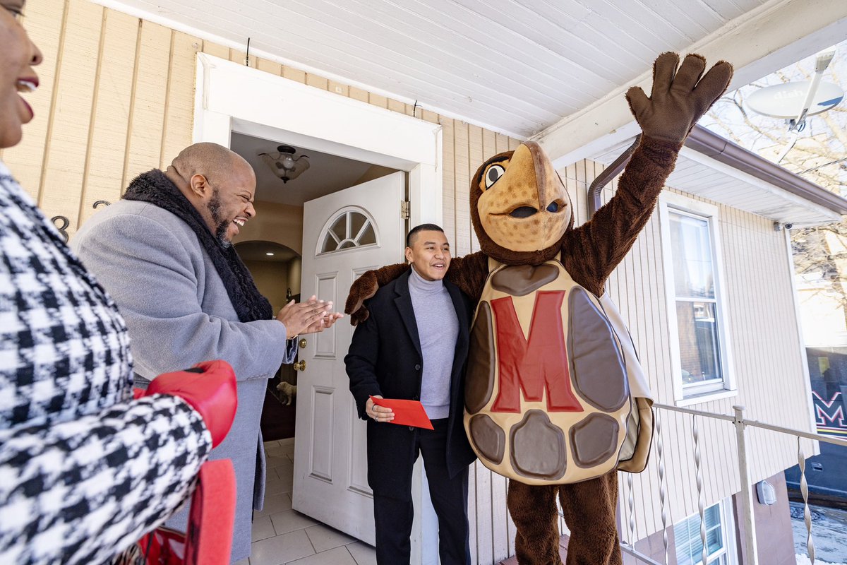 ApplyMaryland's tweet photo. Thanks for being a part of our #NowATerp road trip! Remember, admissions decisions for students who applied and submitted all required materials by the Nov. 1 freshman early action deadline will be released by Feb. 1. https://t.co/ojbExVOSNl