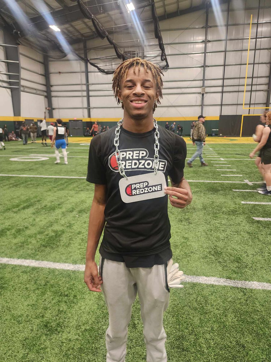 Xiyiah1's tweet photo. Great day today at the Prep Redzone camp. Won offensive player of the camp. @BillWilliams_11 @PrepRedzoneAR @coachjrjordan @MingoGotIt @CSpencRealty https://t.co/VB0Hkk0rdn
