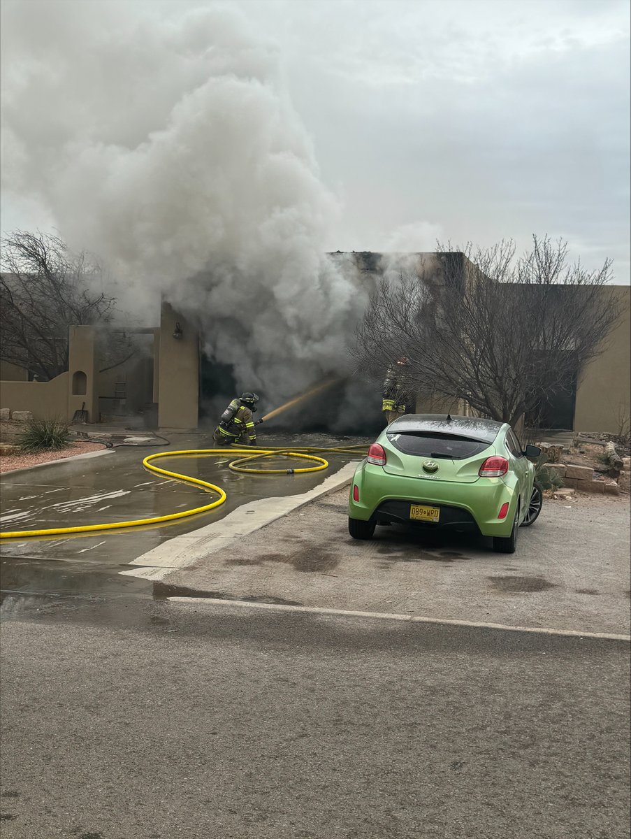 DACinformation's tweet photo. County Fire &amp; Rescue, w/ help from the Las Cruces Fire Department, have units on scene of a residential fire at the 100 block of Blacktail Deer Ave. Initial reports indicated an explosion &amp; fire in the garage. Residents have safely evacuated.  Cause is still under investigation. https://t.co/i3sbf9IehM