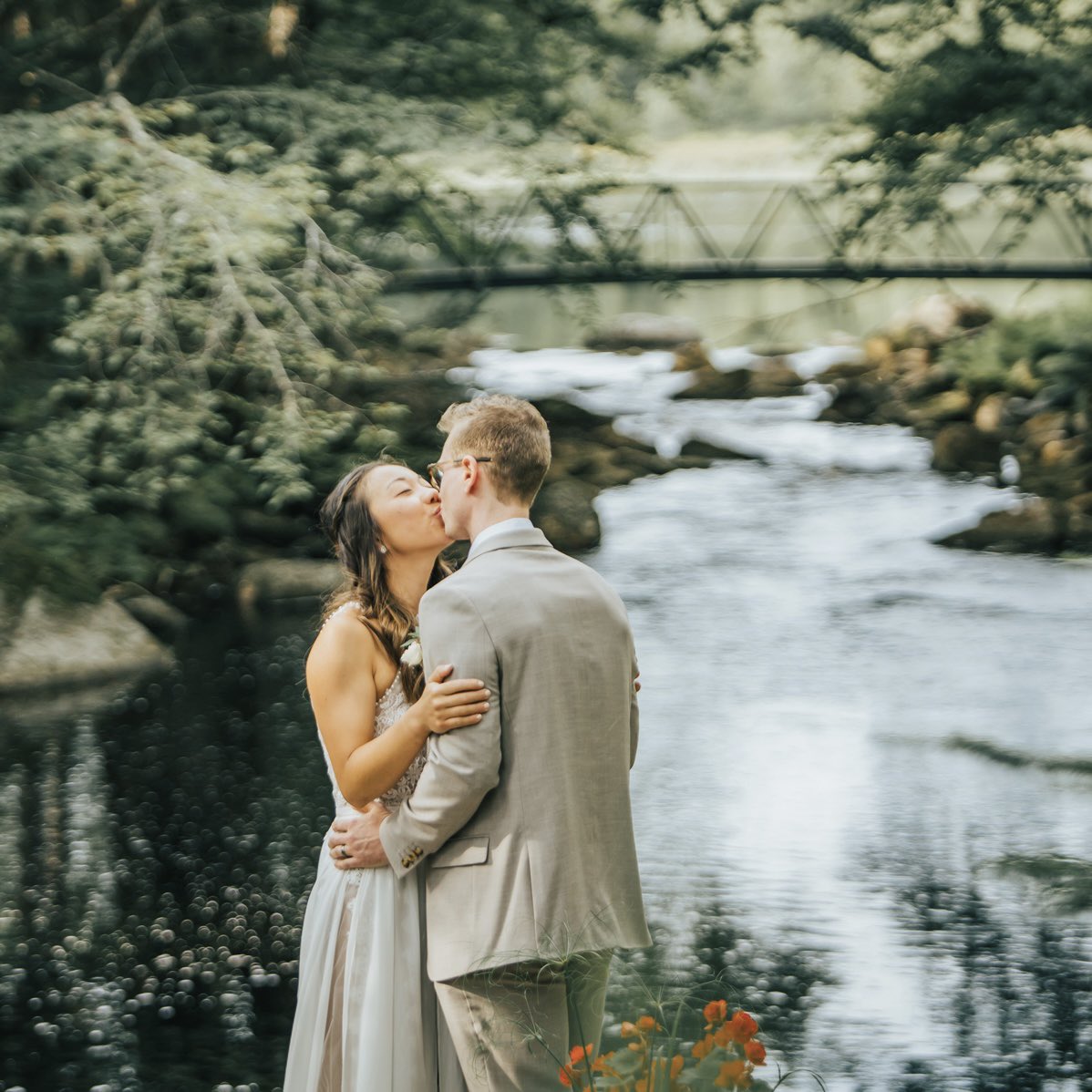 TroutPointLodge's tweet photo. Breaking your Winter feed with a little lush greenery &amp; joy from our wilderness! 

🌈 Your love journey is an adventure - why not start it with an adventurous elopement?

Book your stress-free wilderness elopement now &amp; let nature be the backdrop to your beautiful love story. 💌 https://t.co/JFChxWWB8j