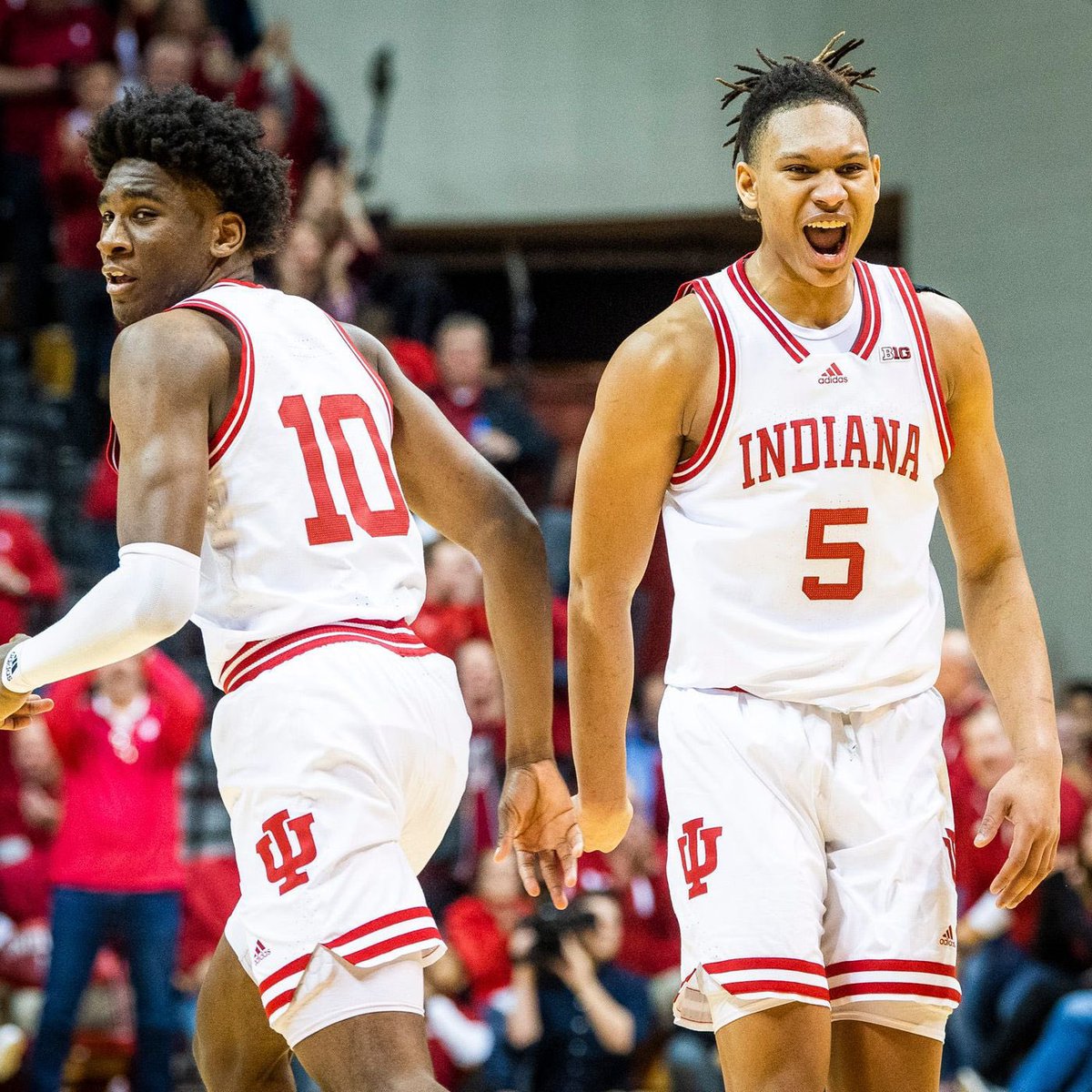 Beyond grateful to receive an offer from The University of Indiana @indianambb #BigTen #GoHoosiers #HoosierNation #IUBB #GoIU